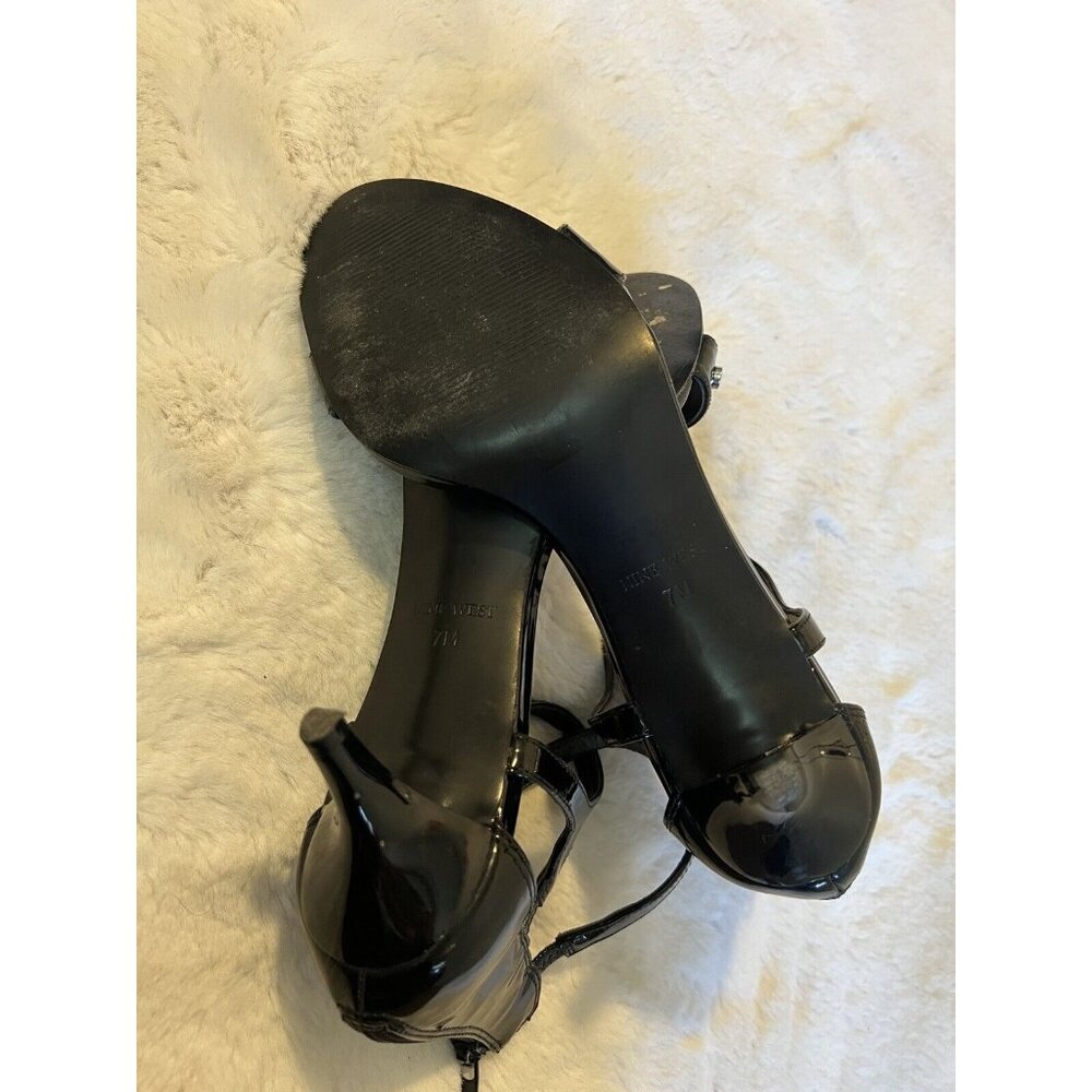Nine West Lazulio Women’s 7 M Low-Heel open toe Sandals Patent Leather Black - Picture 6 of 9
